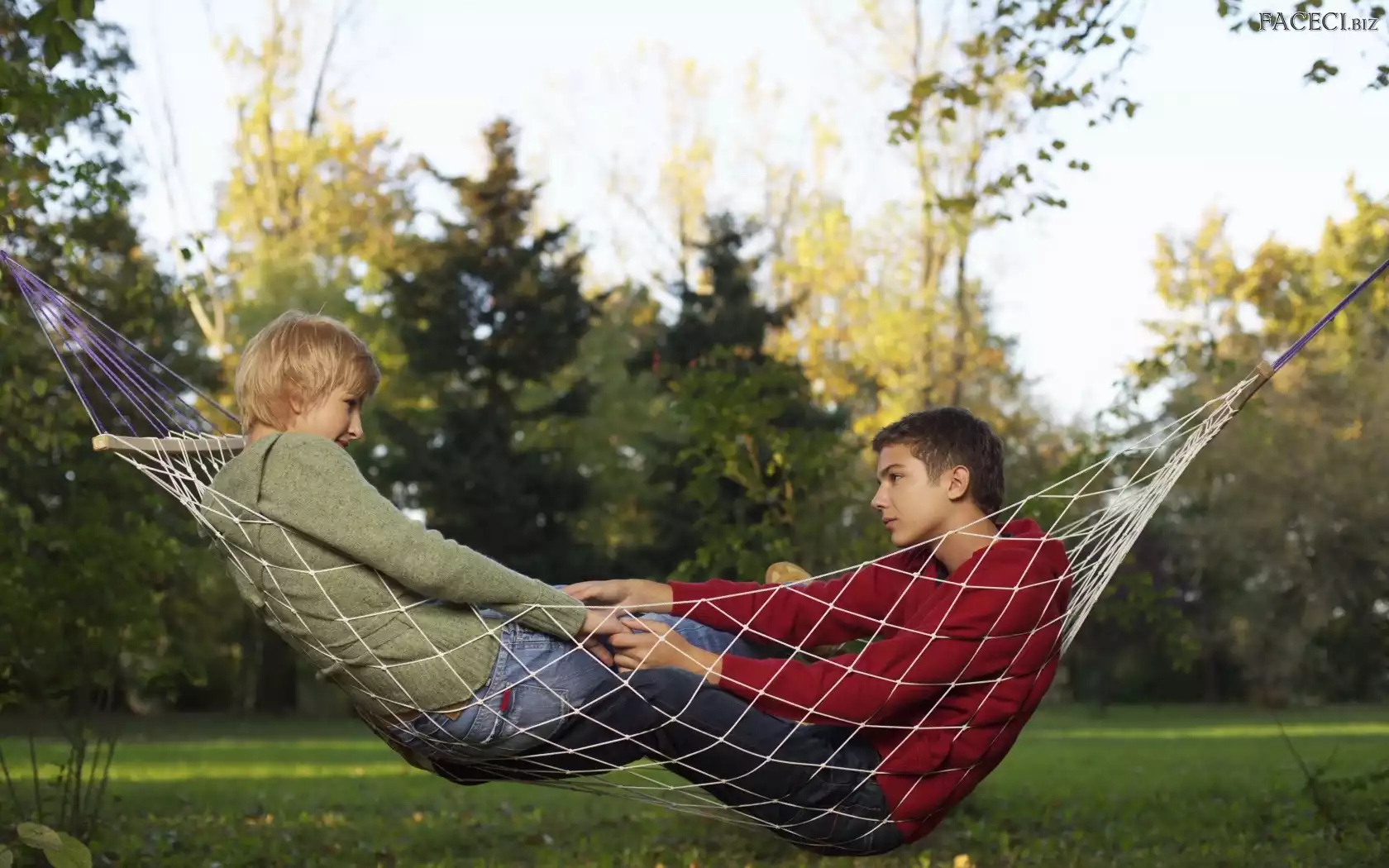 Para, Miłość, Park, Hamak